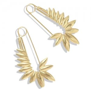 Golden Leaves Pin Design Online Star High Fashion Women Alloy Costume Earrings