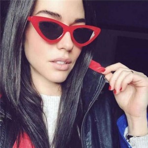 12 Colors Available Vintage Cat Eye Pop Street High Fashion Women Sunglasses