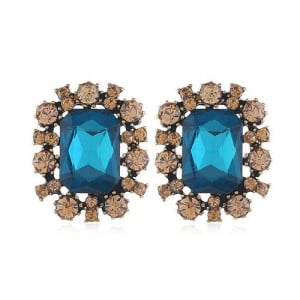 Vintage Style Shining Rhinestone Women Alloy Stud Earrings - Blue