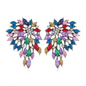 Rhinestone Hollow Wings Design Shining Fashion Women Stud Earrings - Multicolor