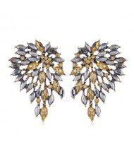 Rhinestone Hollow Wings Design Shining Fashion Women Stud Earrings - Champagne