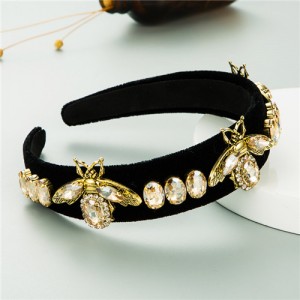 Vintage Rhinestone Bee and Gems Embellished Popular Fashion Women Cloth Hair Hoop - Yellow