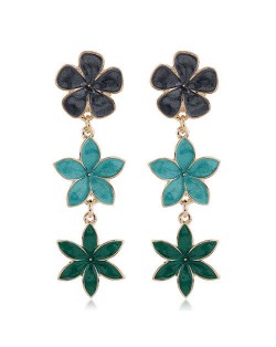 Oil-spot Glazed Sweet Flowers Cluster Dangling High Fashion Women Alloy Earrings - Green