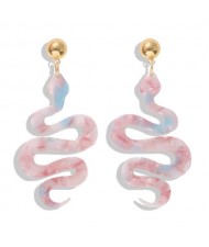 Creeping Snake Dangling Fashion Resin Women Earrings - Pink