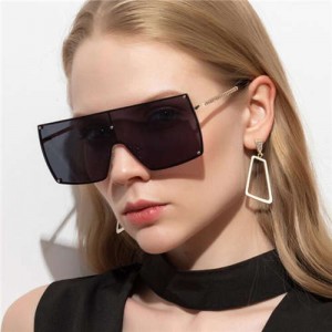 4 Colors Available Integrated Glass Design Oversized Frame Fashion Women/ Men Sunglasses