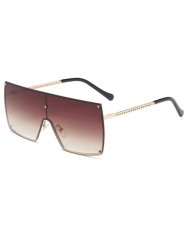 4 Colors Available Integrated Glass Design Oversized Frame Fashion Women/ Men Sunglasses
