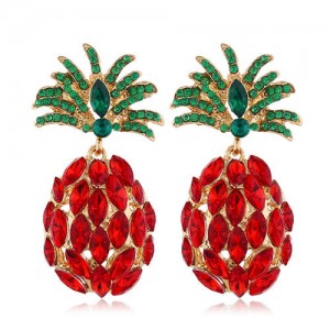 Rhinestone Pineapple Shining Style Women Alloy Stud Earrings - Red