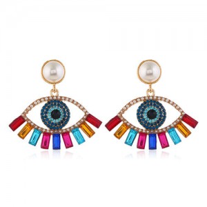 Rhinestone Embellished Hollow Eye Design Pearl Fashion Women Stud Earrings - Multicolor