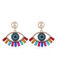 Rhinestone Embellished Hollow Eye Design Pearl Fashion Women Stud Earrings - Multicolor