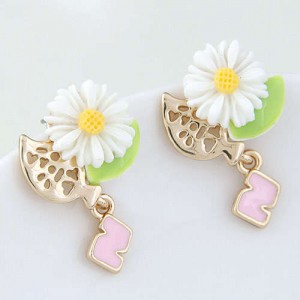 Cute Daisy Korean Fashion Adorable Women Alloy Earrings - White