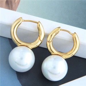 Natural Pearl Decorated Golden Mini Hoop Women Copper Earrings