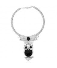 Turquoise Inlaid Night Owl Pendant Golden Fashion Women Alloy Necklet - Silver