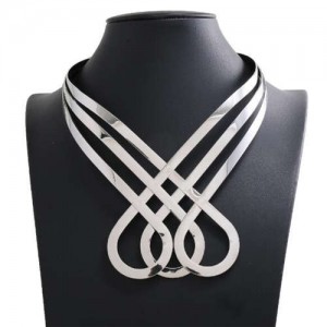 Irregular Punk Bold Fashion Unique Design Women Alloy Necklet - Silver