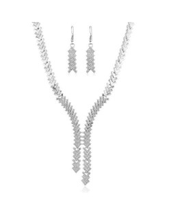 Exaggerating Fashion Punk Style Arrow Chain Alloy Costume Necklace and Earrings Set - Silver