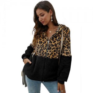 Leopard Prints Mingled Contrast Style Long Sleeves Winter Fashion Women Top - Black