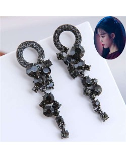 Baroque Style Shining Floral Cluster Design High Fashion Women Alloy Earrings - Black