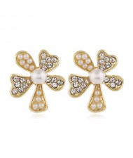 Graceful Shining Flower Golden Fashion Women Stud Earrings