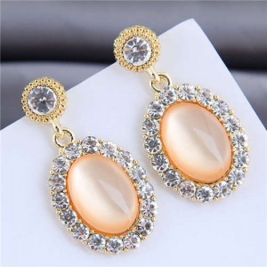 Rhinestone Rimmed Opal Inlaid Graceful High Fashion Women Alloy Stud Earrings - Champagne