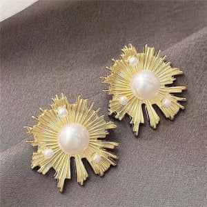 Pearl Inlaid Golden Seashell Flower Design High Fashion Women Alloy Earrings