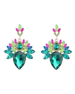 Vintage Fashion Rhinestone Plum Blossom Flower Design High Fashion Women Stud Earrings - Green