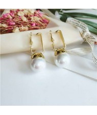 Simple Pearl Fashion Golden Women Ear Clips - White