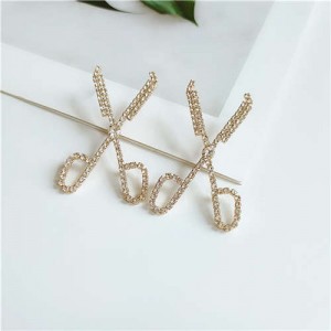 Scissors Design Korean Fashion Women Alloy Stud Earrings - Golden