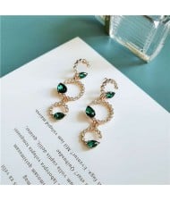 Rhinestone Twigs Linked Hoop High Fashion Women Alloy Dangling Earrings - Green
