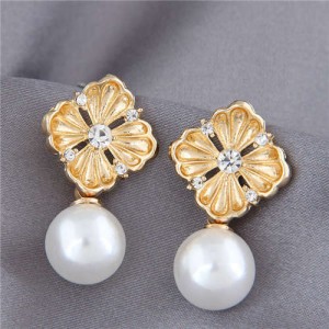 Pearl and Rhinestone Golden Flower Design Korean Fashion Elegant Women Earrings