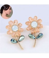 Korean Fashion Mini Crystal Sun Flower Design High Fashion Women Statement Stud Earrings