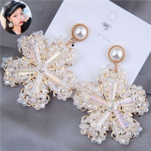 Luxurious Glistening Design Snowflake Bold Fashion Women Stud Earrings