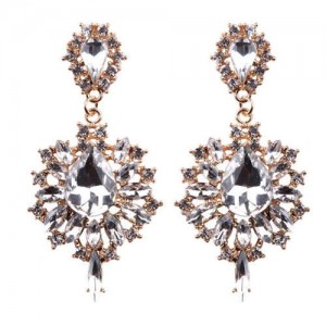 High Fashion Shining Waterdrop Floral Vintage Design Women Stud Earrings - White