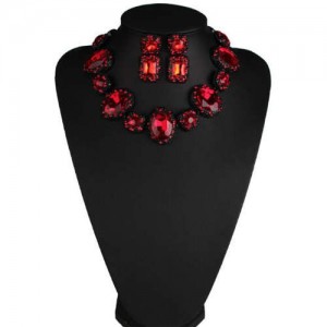 Luxurious High Fashion Rhinestone Bold Style Short Costume Necklace and Earrings Set - Red
