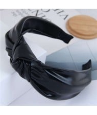 Shining Fashion PU Texture Bowknot Design Women Hair Hoop - Black