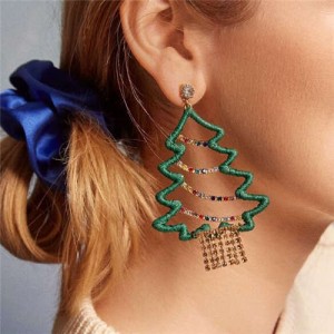 Classic Christmas Tree Design High Fashion Women Costume Earrings