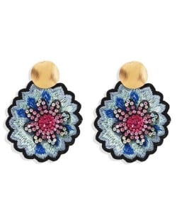 Embroidery Flower Traditional Design High Fashion Women Stud Earrings - Pink