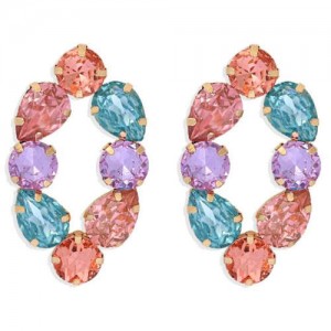 Baroque Fashion Rhinestone Shining Color Style Women Hoop Earrings - Red