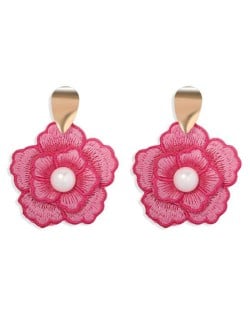 Pearl Centered Embrodiary Vintage Flower Design High Fashion Women Stud Earrings - Pink