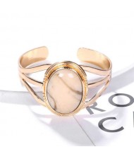 Resin Gem Inlaid Open-end Golden Fashion Women Alloy Bangle