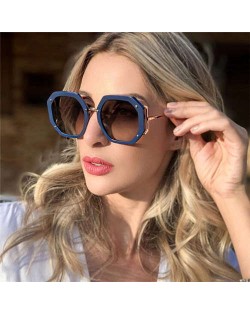 6 Colors Available High Fashion Polygon Design Bold Frame Women Sunglasses