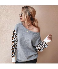 Contast Colors Leopard Prints Long Sleeves Autumn and Winter Fashion Women Top - Gray