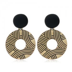 Waves Engraving Vintage Round Hoop Design High Fashion Women Alloy Earrings