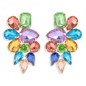 High Calibra Rhinestone Flower Cluster Design Women Fashion Stud Earrings - Multicolor