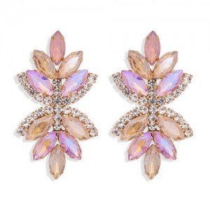 Creative Rhinestone Glistening Flowers Design Women Fashion Stud Earrings - Pink