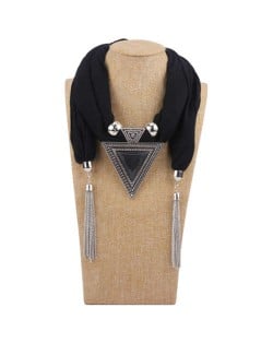Resin Gem Inlaid Vintage Triangle Pendant High Fashion Women Scarf Necklace - Black