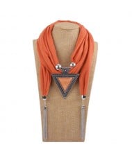 Resin Gem Inlaid Vintage Triangle Pendant High Fashion Women Scarf Necklace - Orange