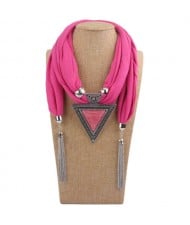 Resin Gem Inlaid Vintage Triangle Pendant High Fashion Women Scarf Necklace - Pink