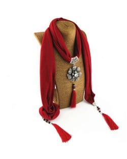 Rhinestone Flower Pendant Tassel Design Vintage Fashion Women Scarf Necklace - Red
