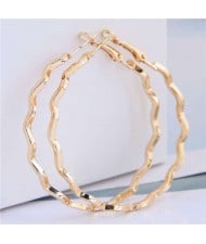 Wave Hoop Design Big Hoop High Fashion Women Wholesale Alloy Earrings - Golden