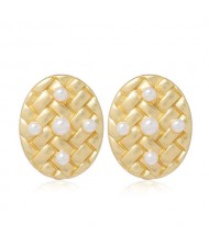 Artificial Pearl Embellished Oval Shape High Fashion Wholesale Women Stud Earrings - Golden