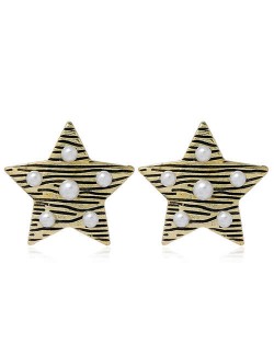 Artificial Pearl Decorated Star Design High Fashion Women Alloy Wholesale Stud Earrings - Vintage Gold